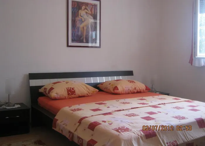 With A Parking Space Tisno, Murter - 11313