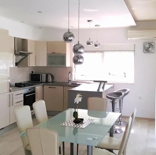 With A Parking Space Tisno, Murter - 11313